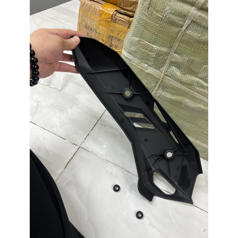 Ốp che bô AB 2020