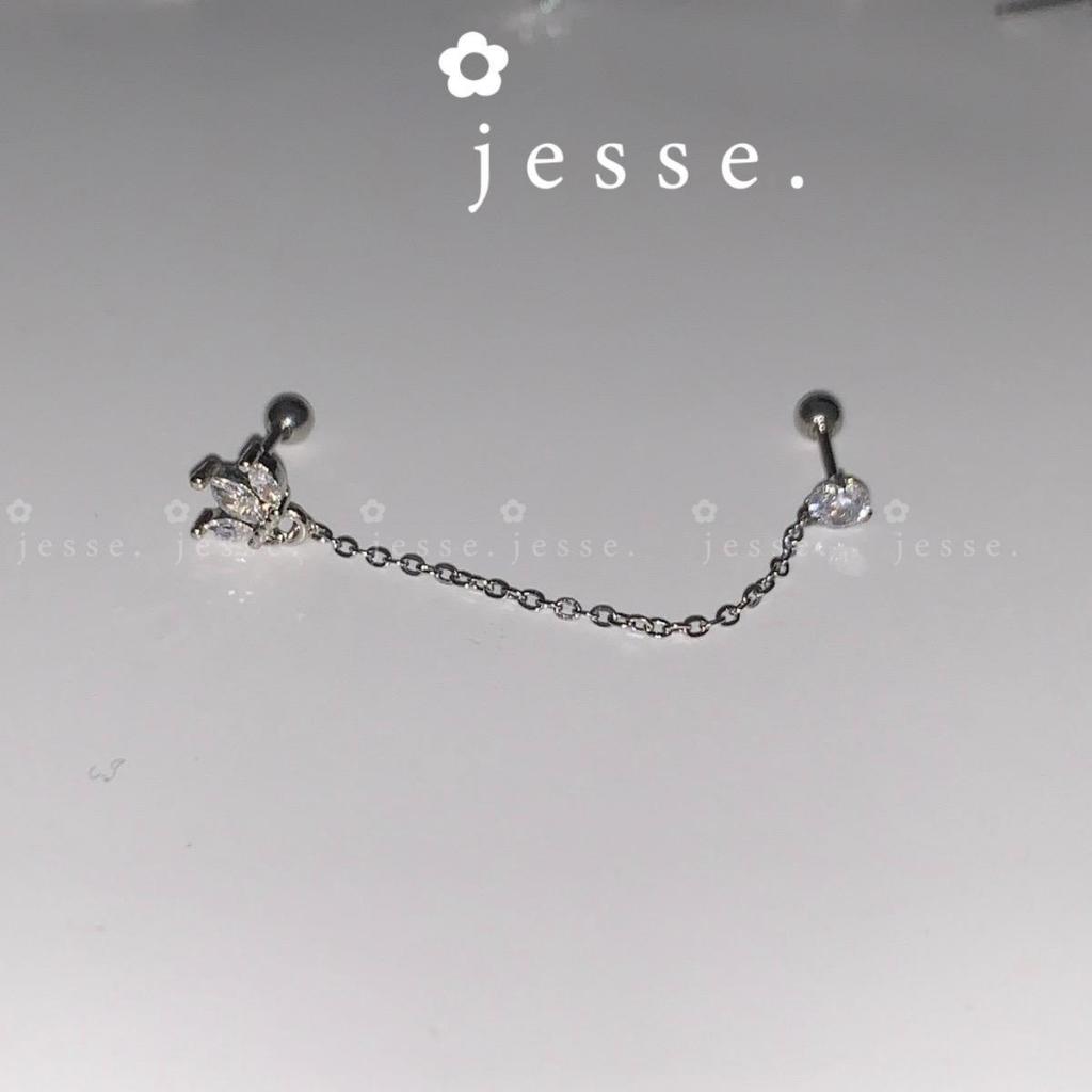 1  chiếc  khuyên tai  xích 2 lỗ jessevn