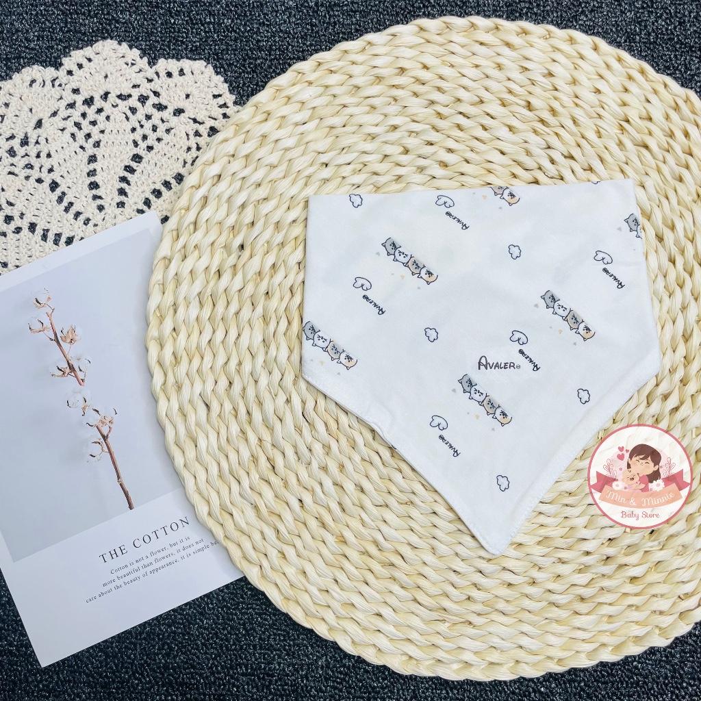 Yếm tam giác Avaler cho bé sơ sinh chất liệu sợi tre mềm mại, thấm hút tốt