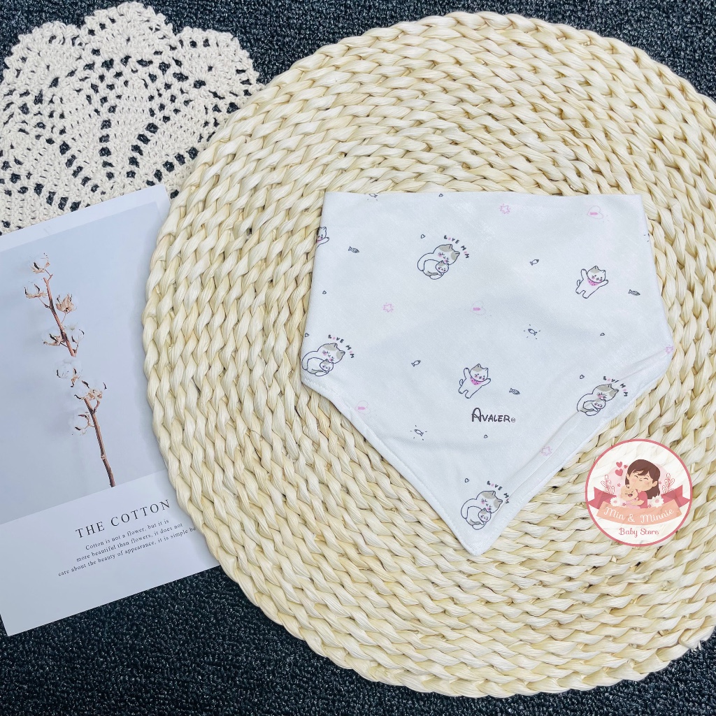 Yếm tam giác Avaler cho bé sơ sinh chất liệu sợi tre mềm mại, thấm hút tốt