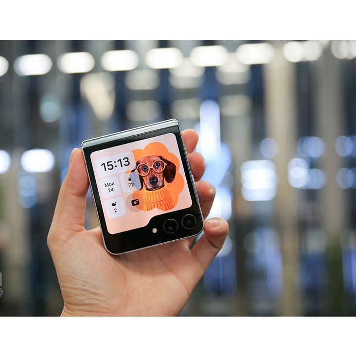 Điện thoại Samsung Galaxy Z Flip5 5G 512GB