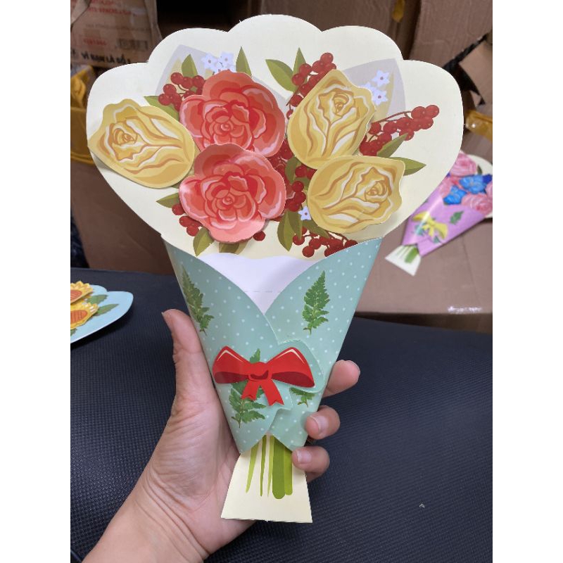 Thiệp hoa 3d tặng 8/3/, 20/10 kèm thêm hoa mic 4 mẫu