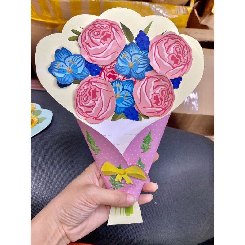 Thiệp hoa 3d tặng 8/3/, 20/10 kèm thêm hoa mic 4 mẫu