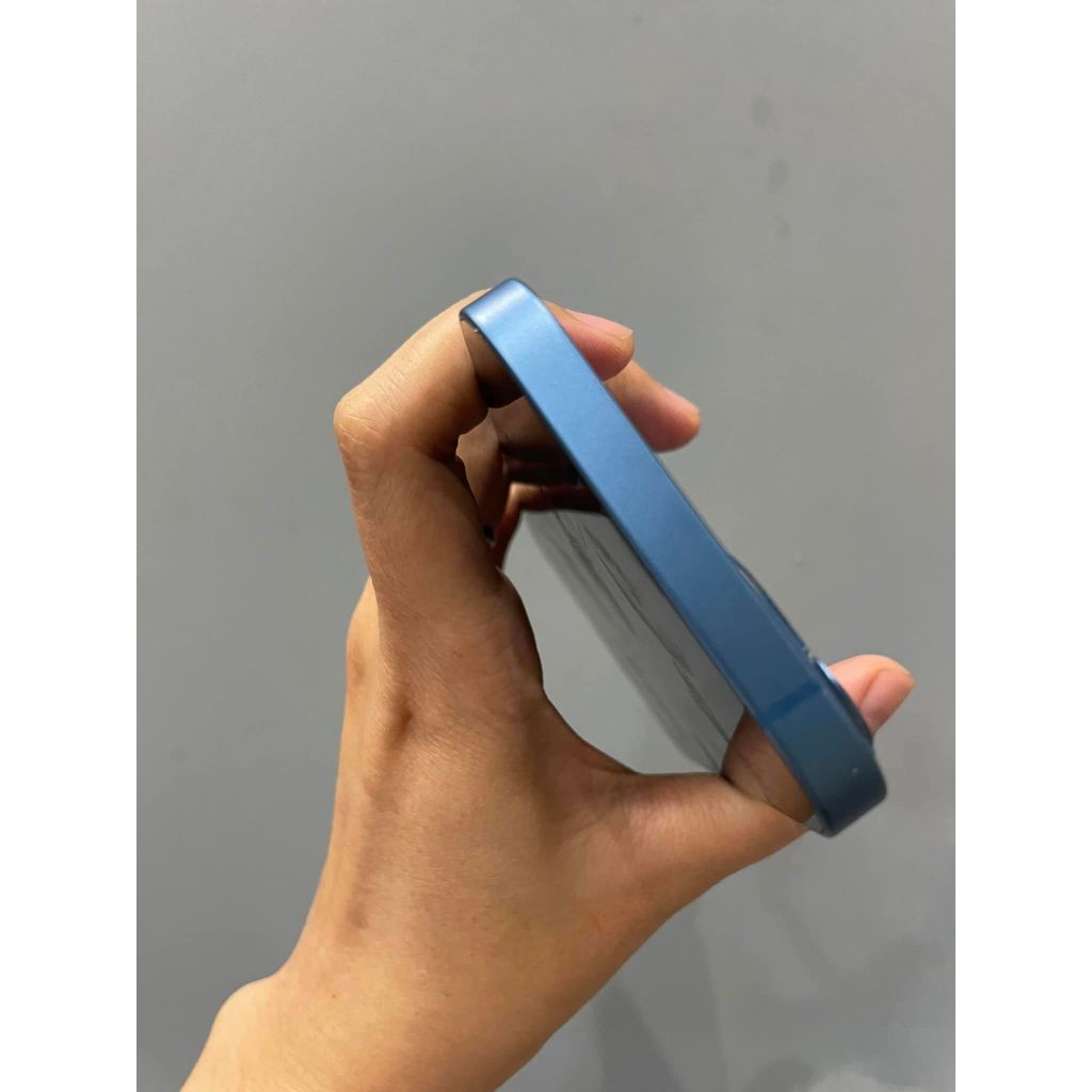 Điện Thoại l/p 13 thường bản 256gb máy mới 99% ngoại hình đẹp, nguyên zin, bh 12 tháng