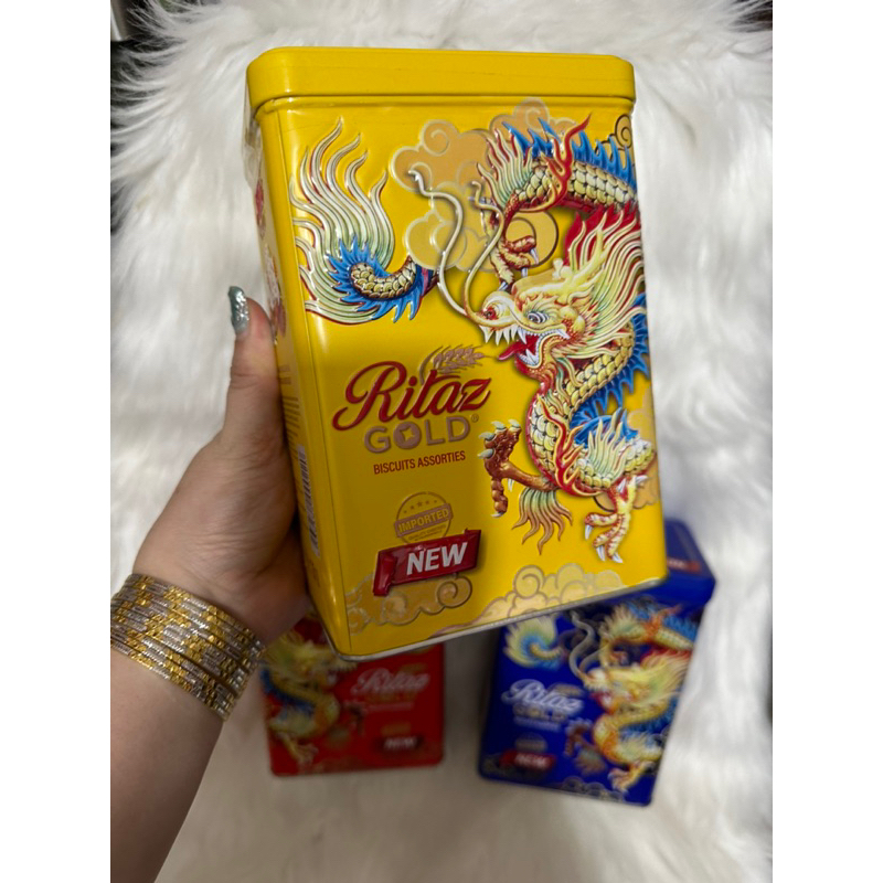 Bánh Ritaz quy bơ rồng vàng, hoa sen, núi phú sĩ, hộp thiếc trụ 180g Malaysia