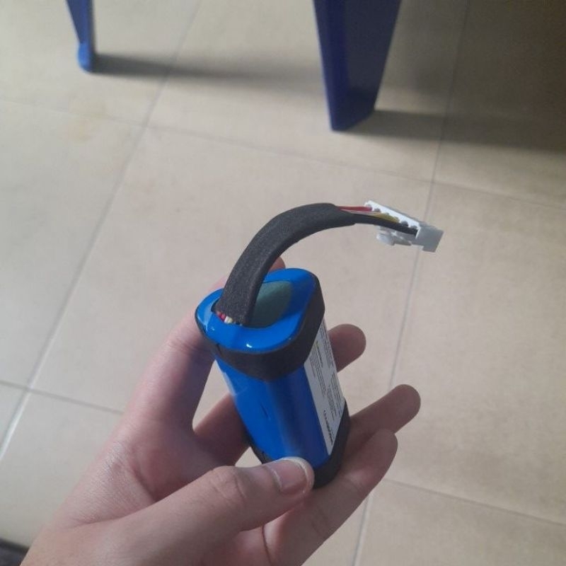 Pin loa JBL Charge4 dung lượng 10200mAh 3V7