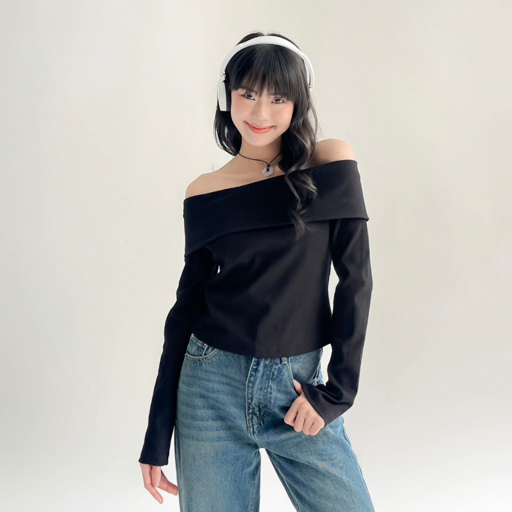 Áo Trễ Vai Tay Dài Nữ Body Chất Thun Gân Mềm Mại Co Giãn Tôn Dáng Thiết Kế Trendy Thu Đông TIỆM ĐỒ THÁNG 4 LYLY TOP