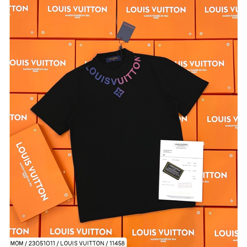 Áo thun nam nữ họa tiết L-V chữ quấn quanh cổ màu mè siêu đẹp - áo phông mùa hè 2023