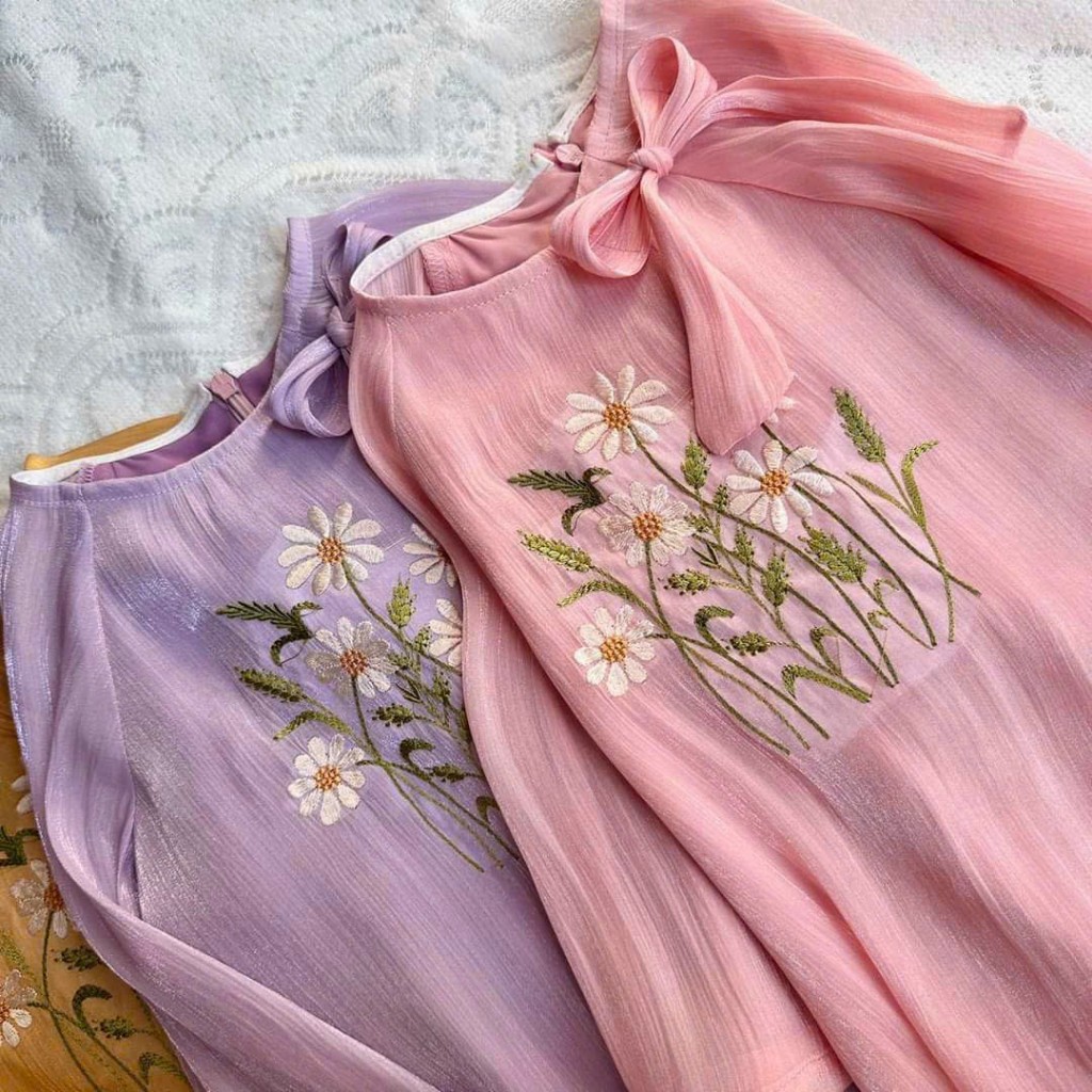 Áo cách tân bé gái 🔥SALE SỐC🔥 chất liệu tơ mềm mại thêu hoa cúc thắt nơ điệu đà - Áo Dài Cho Bé Baby Store - ADB22