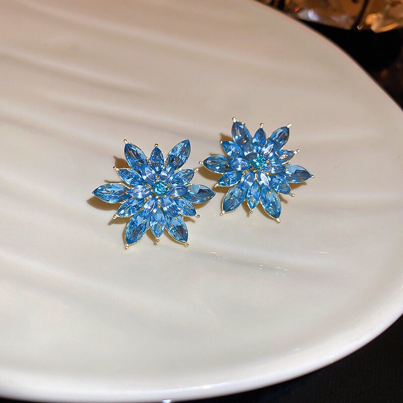 Bông tai hoa đính đá zircon màu xanh dương phong cách thời trang thanh lịch cho nữ