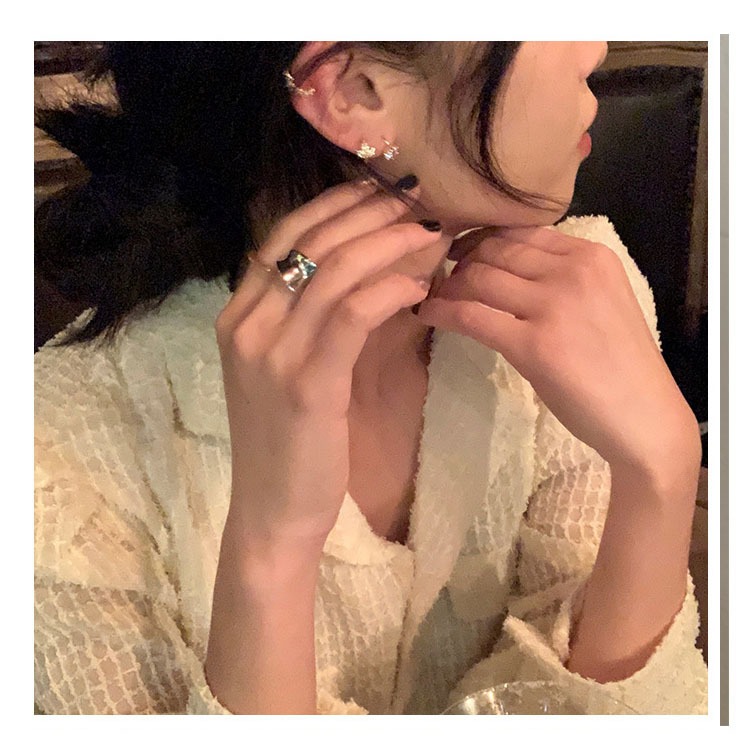 Khuyên tai tròn nhiều kiểu bông tai mẫu mơí cao cấp