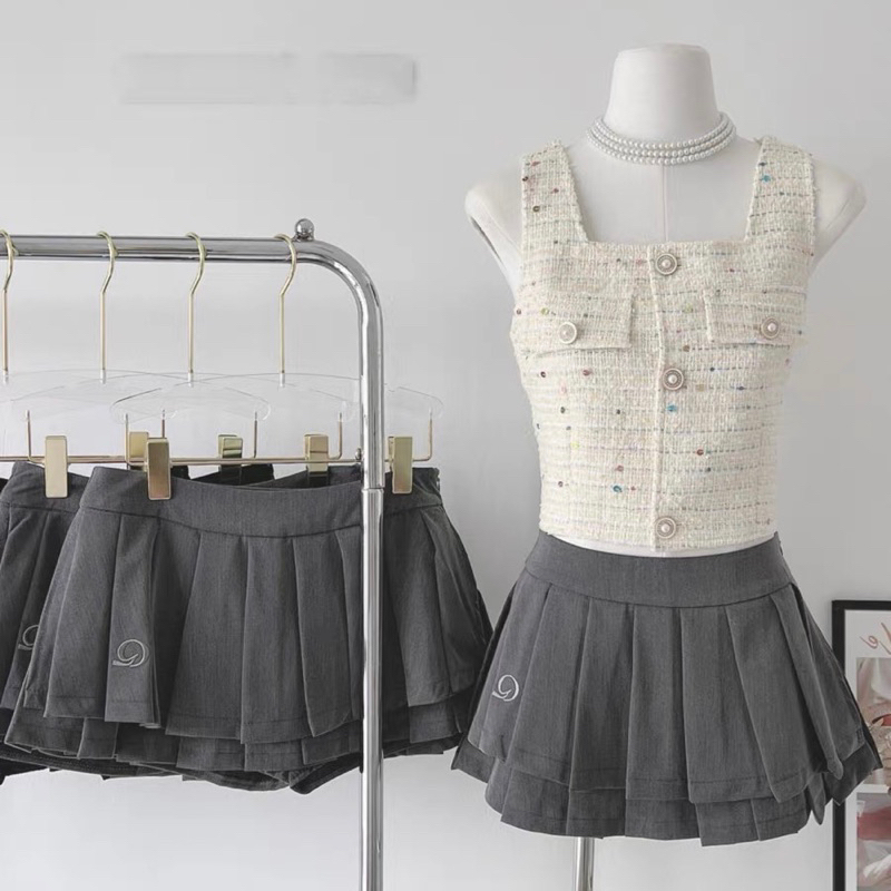 CHÂN VÁY DÁNG NGẮN CHỮ THÊU HÀNG QCCC | STUDIOBY25