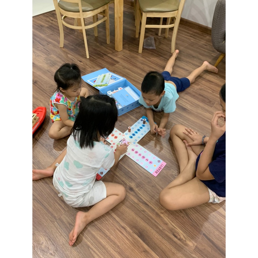 Cờ cá ngựa 2-5 người chơi phiên bản đường đua thú cưng