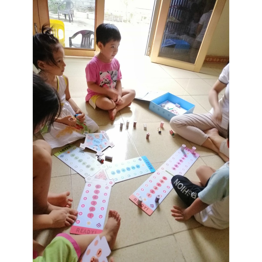 Cờ cá ngựa 2-5 người chơi phiên bản đường đua thú cưng