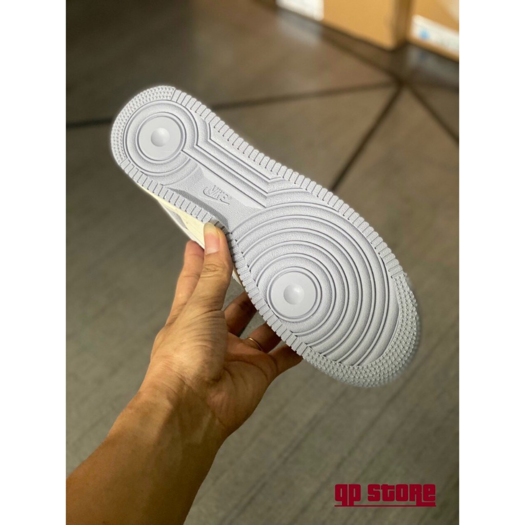 Giày Thể Thao Nike Air Force 1