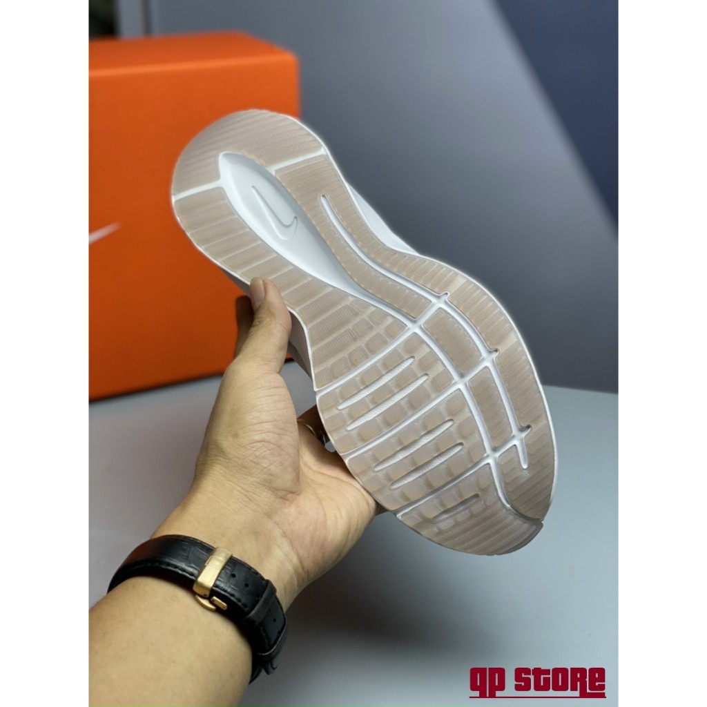 Giày Thể Thao Nike Quest 4