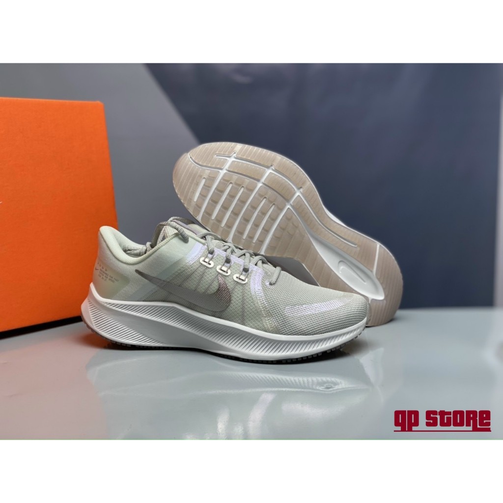 Giày Thể Thao Nike Quest 4