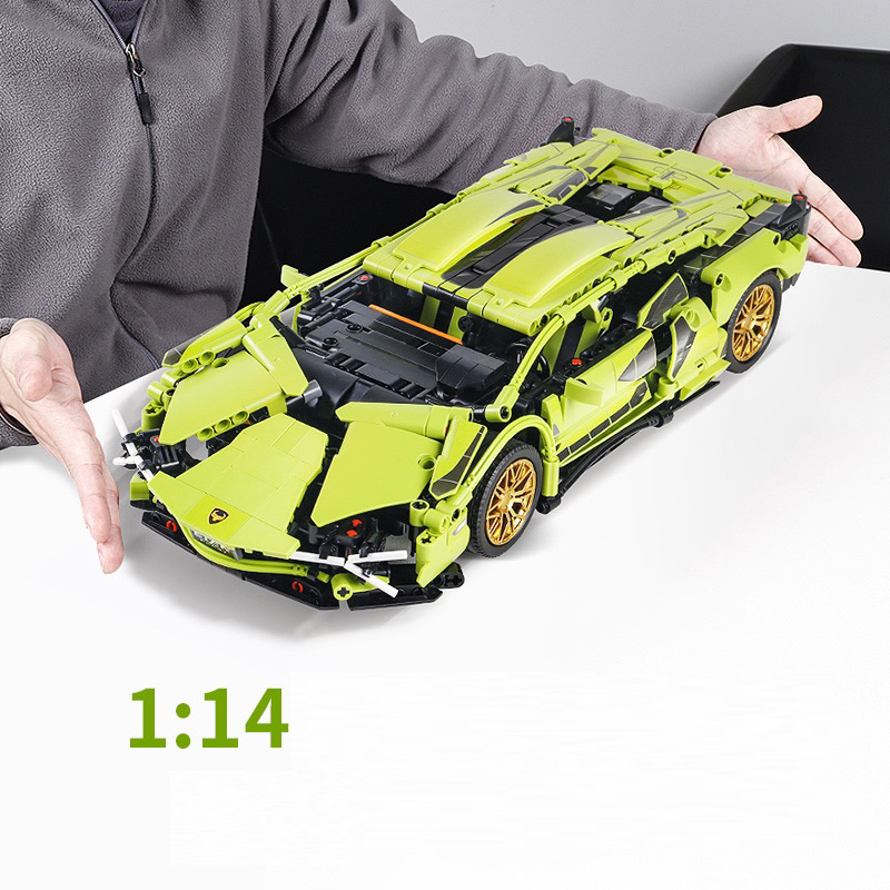 Mô hình lắp ráp siêu xe Lamboghini xanh lá tỉ lệ 1:14 với