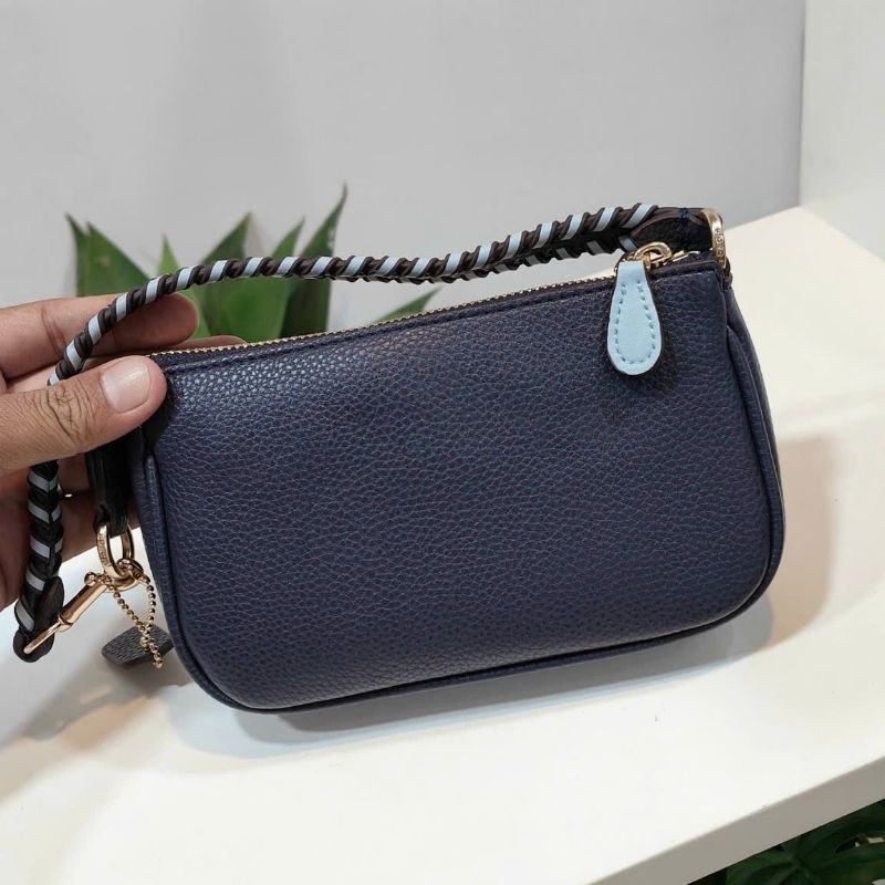 TÚI XÁCH COACH® Outlet | Nolita 19 With Whipstitch da thật sang xịn mịn