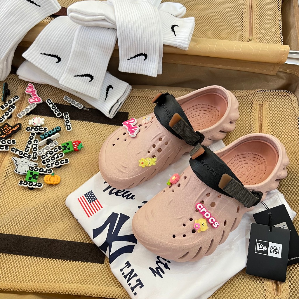 Giày CLOG UNISEX CROCS ECHO CLOG *QUAI NGẪU NHIÊN* - MÀU Ô LIU / RÊU - CODE : 207937-1FT