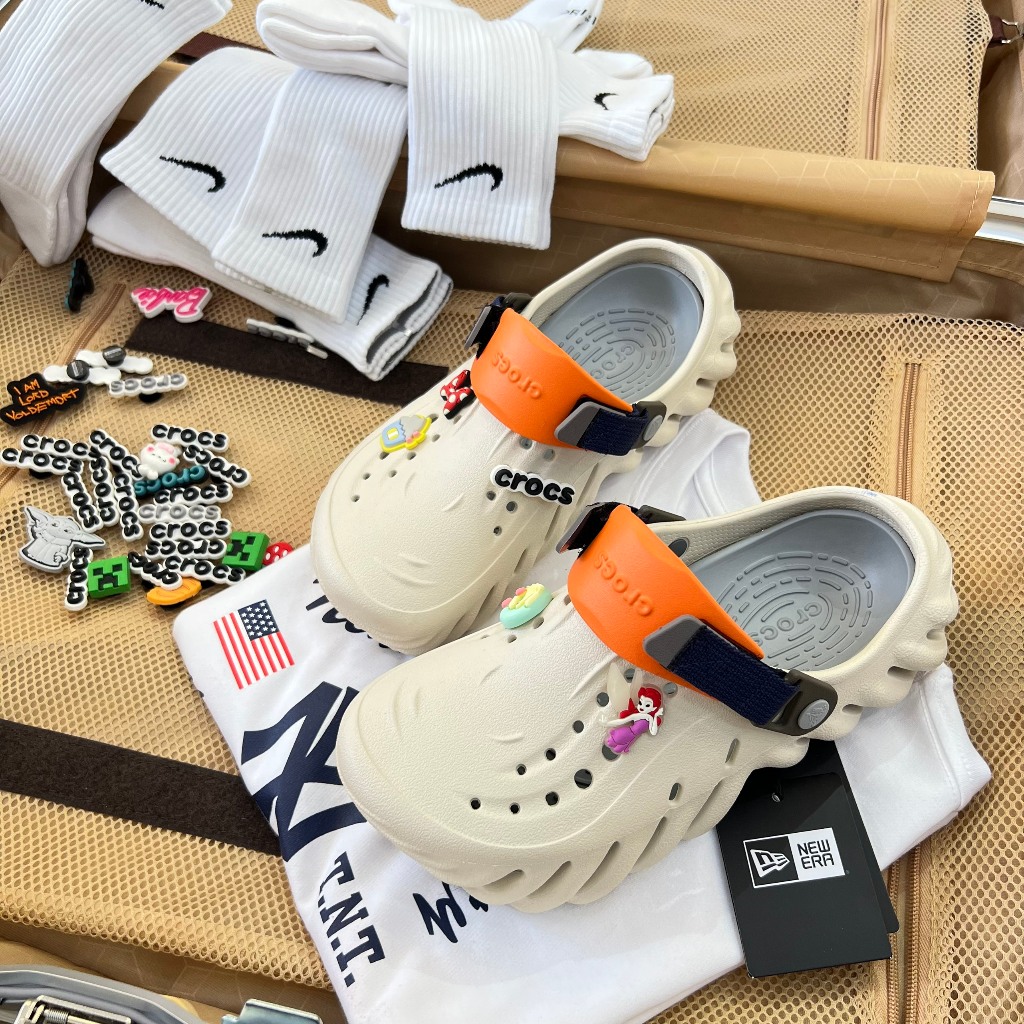 Giày CLOG UNISEX CROCS ECHO CLOG *QUAI NGẪU NHIÊN* - MÀU Ô LIU / RÊU - CODE : 207937-1FT