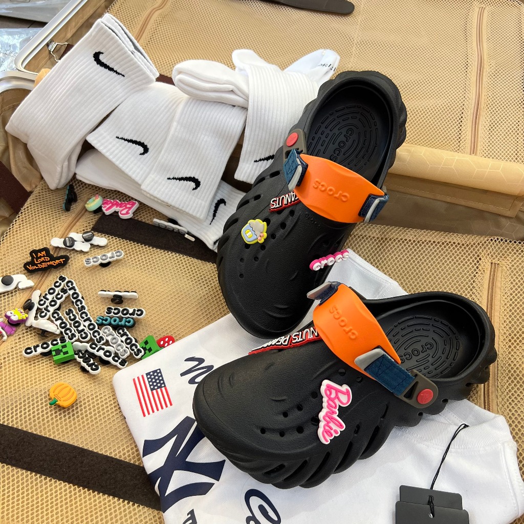 Giày CLOG UNISEX CROCS ECHO CLOG *QUAI NGẪU NHIÊN* - MÀU GREY / XÁM - CODE : 207937-1FT