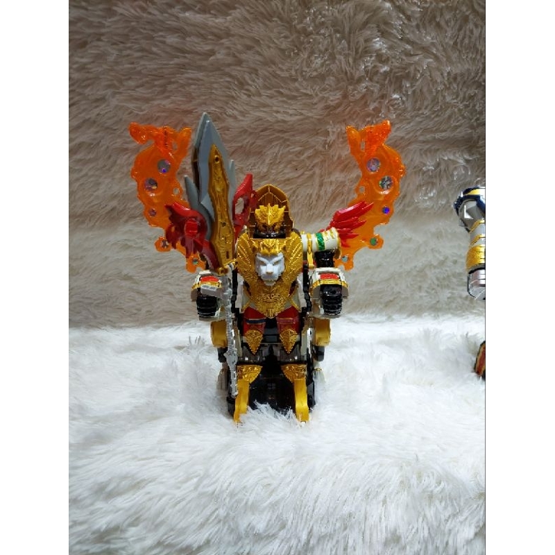 Magi Legend Siêu nhân phép thuật
