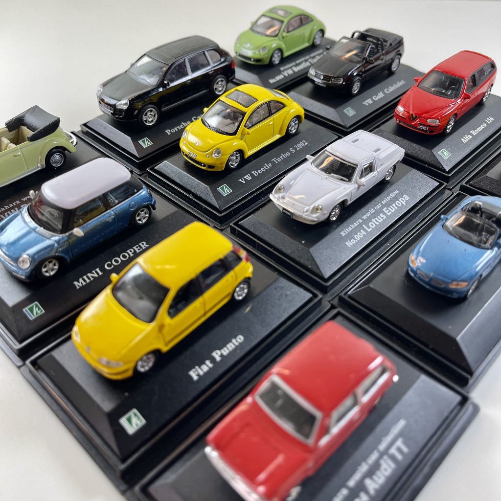 Xe mô hình ô tô diecast car Hongwell Kitahara Cararama Collection tỉ lệ 1:72 1 72 1/72 chính hãng