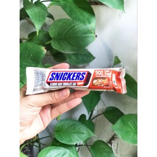 Sôcôla đen snicker hạnh nhân 40g thanh