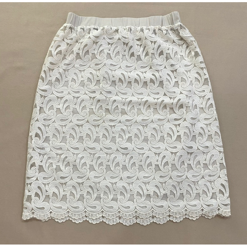 Chân váy ren lót vải thun  - Thanh lý vnxk