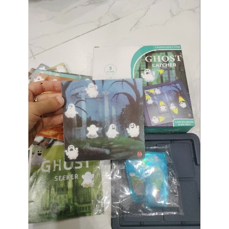 Bộ Đồ Chơi  Xếp Hình Đèn Pin Bắt Ma Ghost Catchers Board Game Gồm 30 Thẻ 60 Cấp Độ Giúp Bé Phát Triển Tư Duy Trí Tuệ
