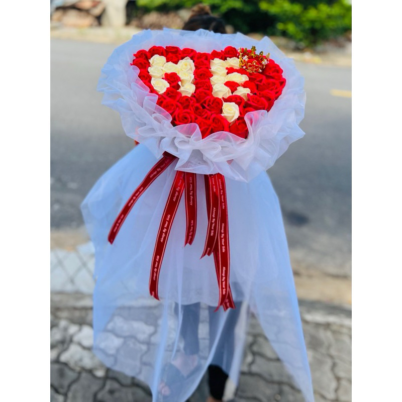 Bó hoa sáp chữ mẹ 100 bông