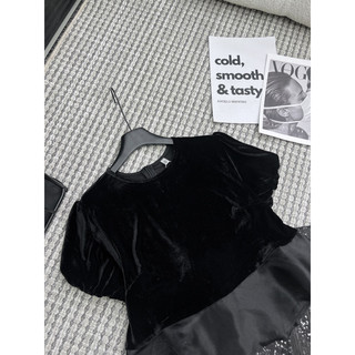 Set áo nhung và chân váy kimsa