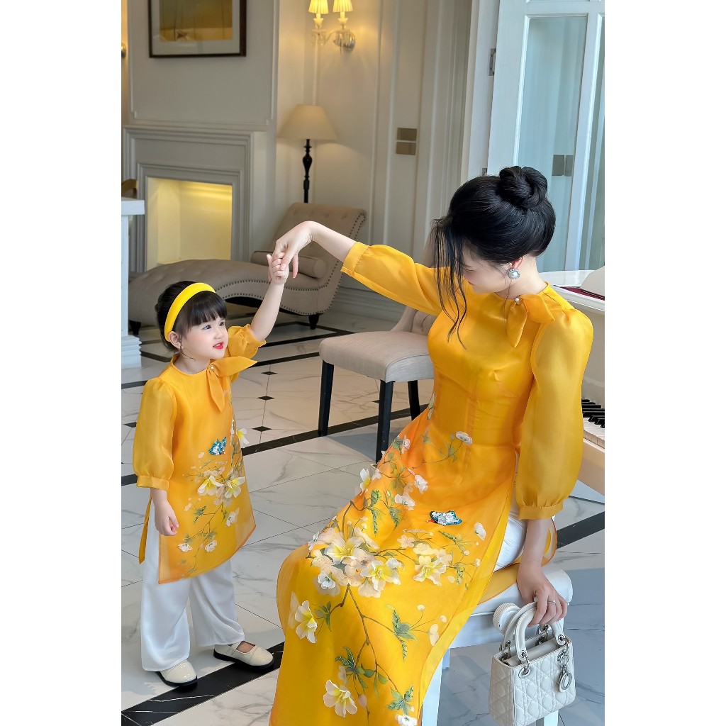 Áo dài cặp mẹ bé 🔥SALE SỐC🔥 chất liệu organza cao cấp đính kết hoa, nơ điệu đà - Áo Dài Cho Bé Baby Store -  ADB27