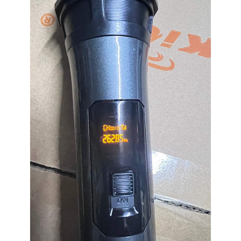 Micro loa kéo K89- Tần số 262.85MHz và 268.85MHz