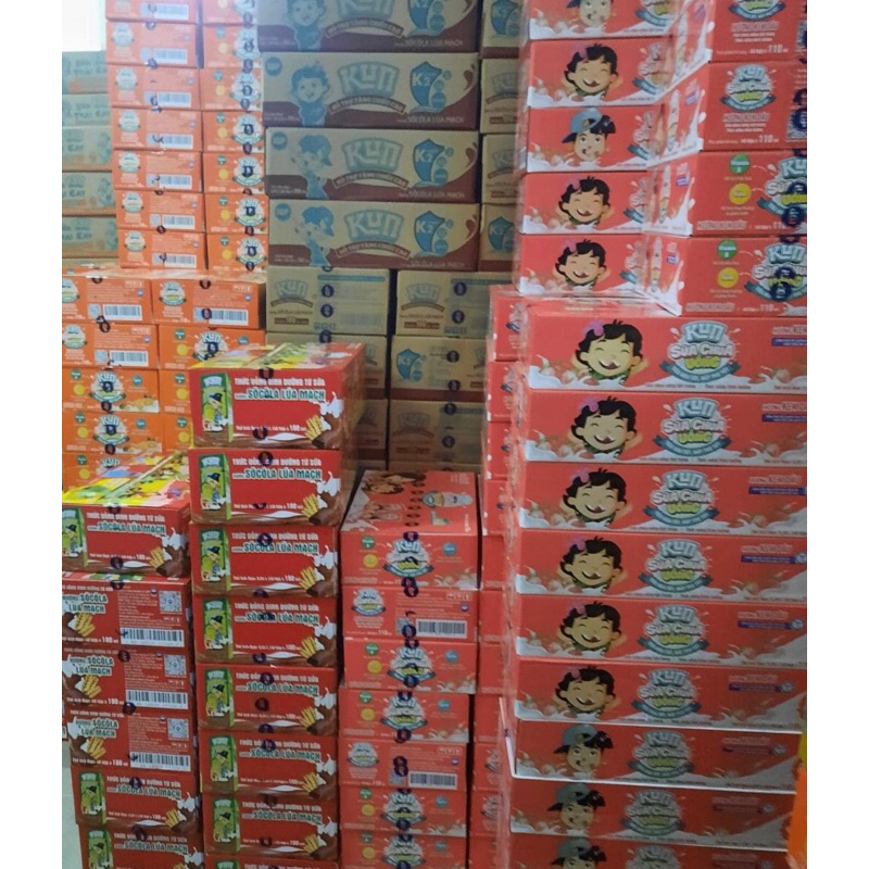 Sữa Kun túi