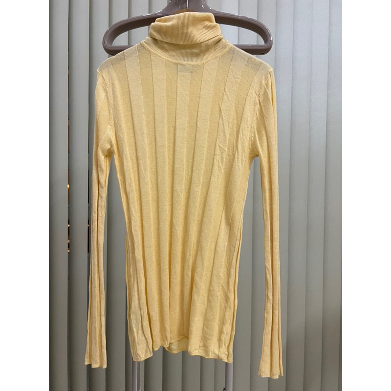 Mango Áo len Genovac