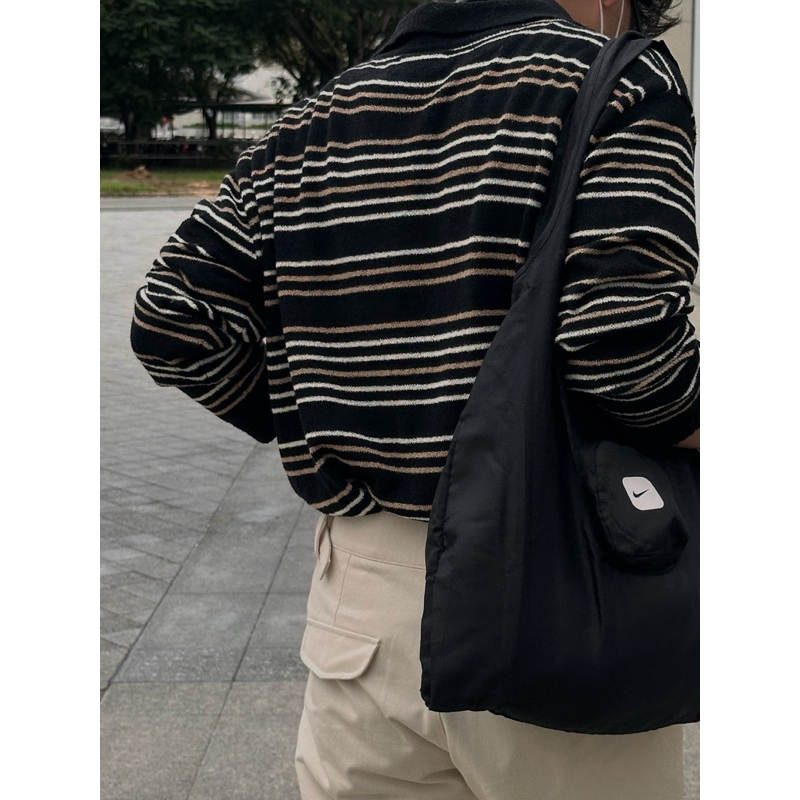 SANTÉ STUDIO - Quần nam ống suông vải kaki side tab, có đai chỉnh eo - COMPACT WIDE PANTS.