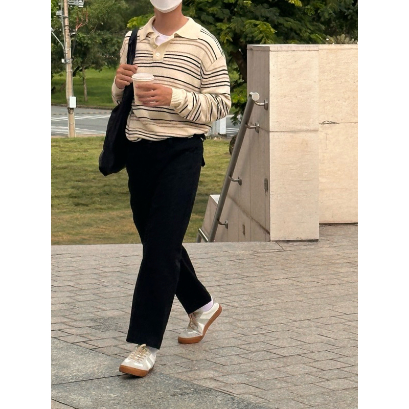 SANTÉ STUDIO - Quần nam ống suông vải kaki side tab, có đai chỉnh eo - COMPACT WIDE PANTS.