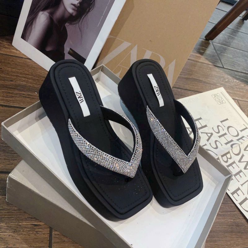 Dép bánh mì kẹp xoàn siêu xinh cao 7p