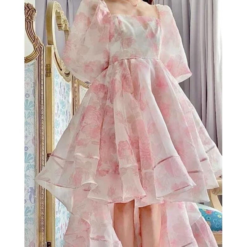 Váy công chúa đuôi tôm tà dài bồng bềnh xinh