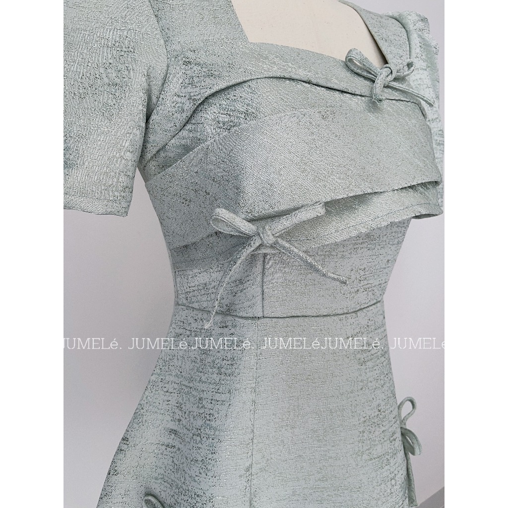 Đầm thiết kế dự tiệc cổ vuông đính nơ yuri dress