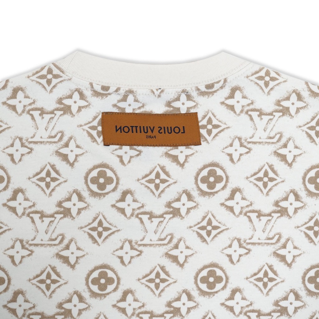 Áo thun, Áo phông LV Sand MonogramChất 100% cotton Thời thượng