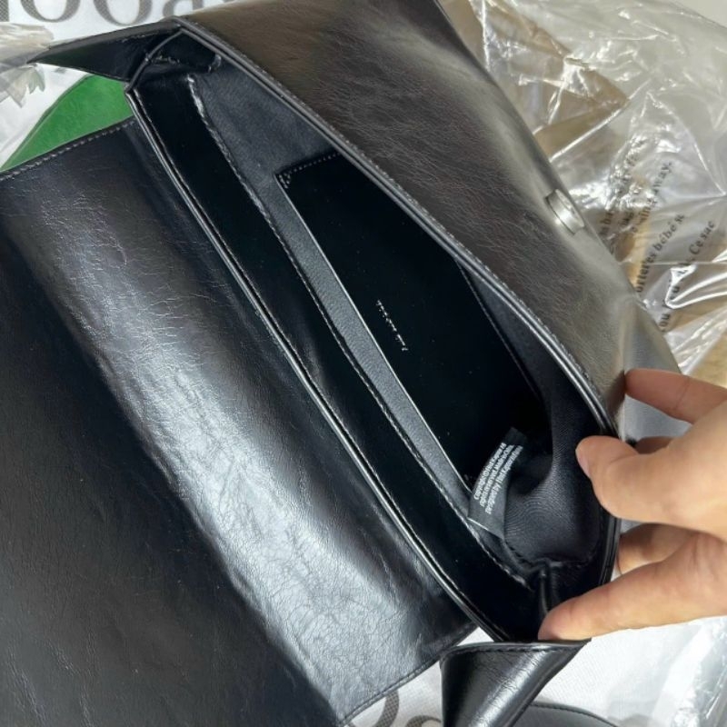 TÚI FIND KAPOOR MARC BAG 26 CRINKLED