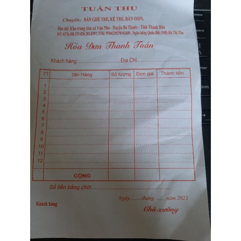 Bàn tre ôsin màu vành tre  kích  thước 60x 90cm cao 25cm. Bàn đã xử lý mối mọt và phun pu phủ bóng