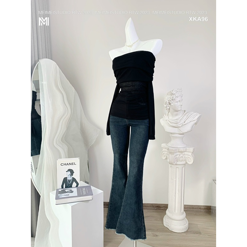 Áo len trễ vai dúm