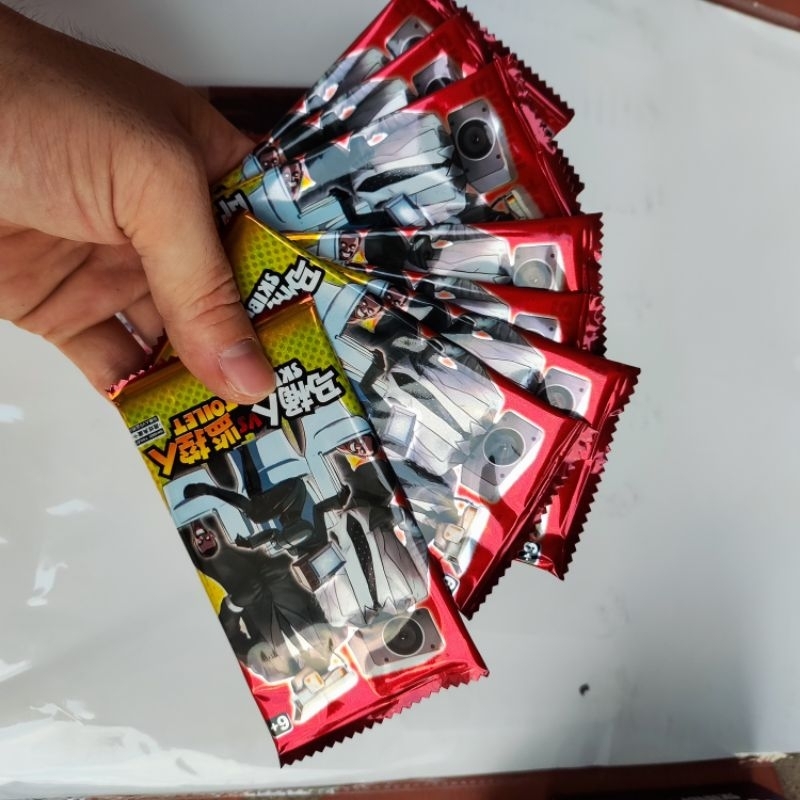 Hộp 160 thẻ bài skibiti toilet, thẻ bài quỷ đầu loa, cuộc chiến cameraman's