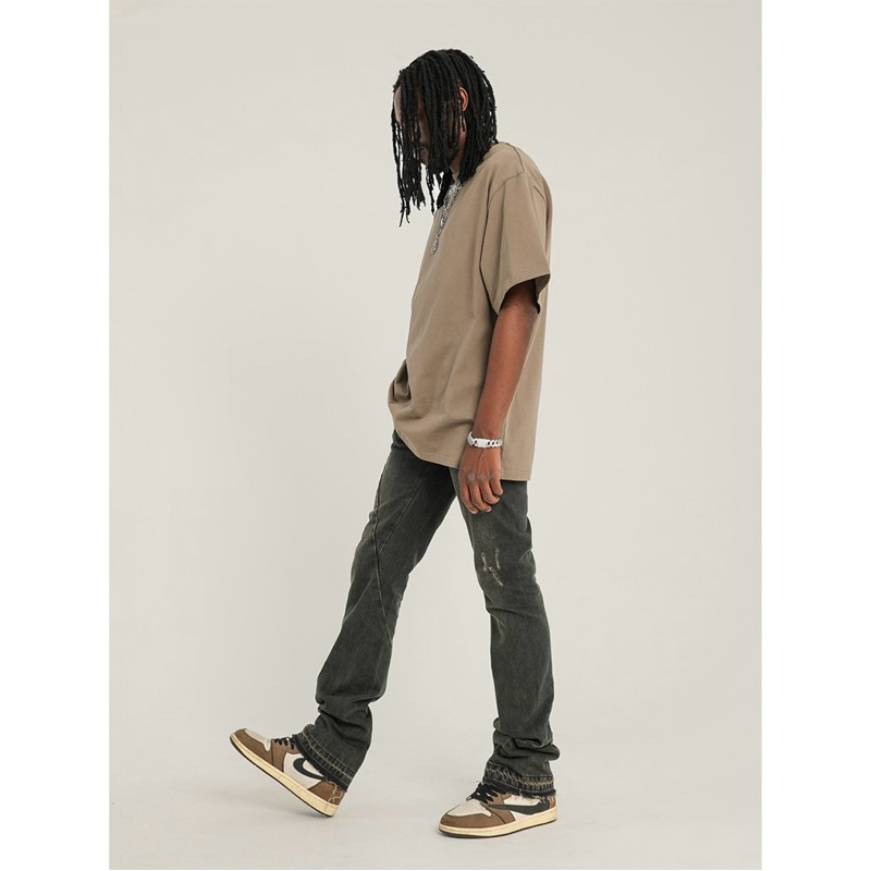 Quần jeans ống loe cạp thấp form bootcut chi tiết xẻ ống xả lai phong cách streetwear, grunge, cozy Brokeboiz