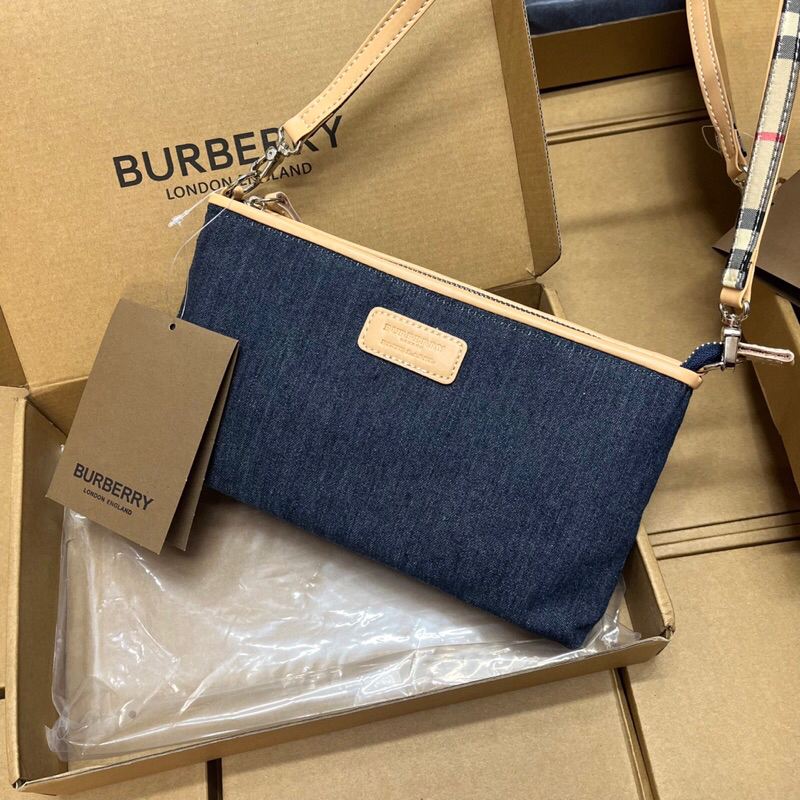 Túi kẹp nách BBR chất jean xịn sò phù hợp với mọi lứa tuổi