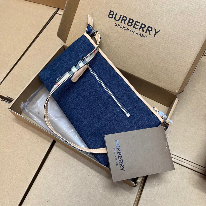 Túi kẹp nách BBR chất jean xịn sò phù hợp với mọi lứa tuổi